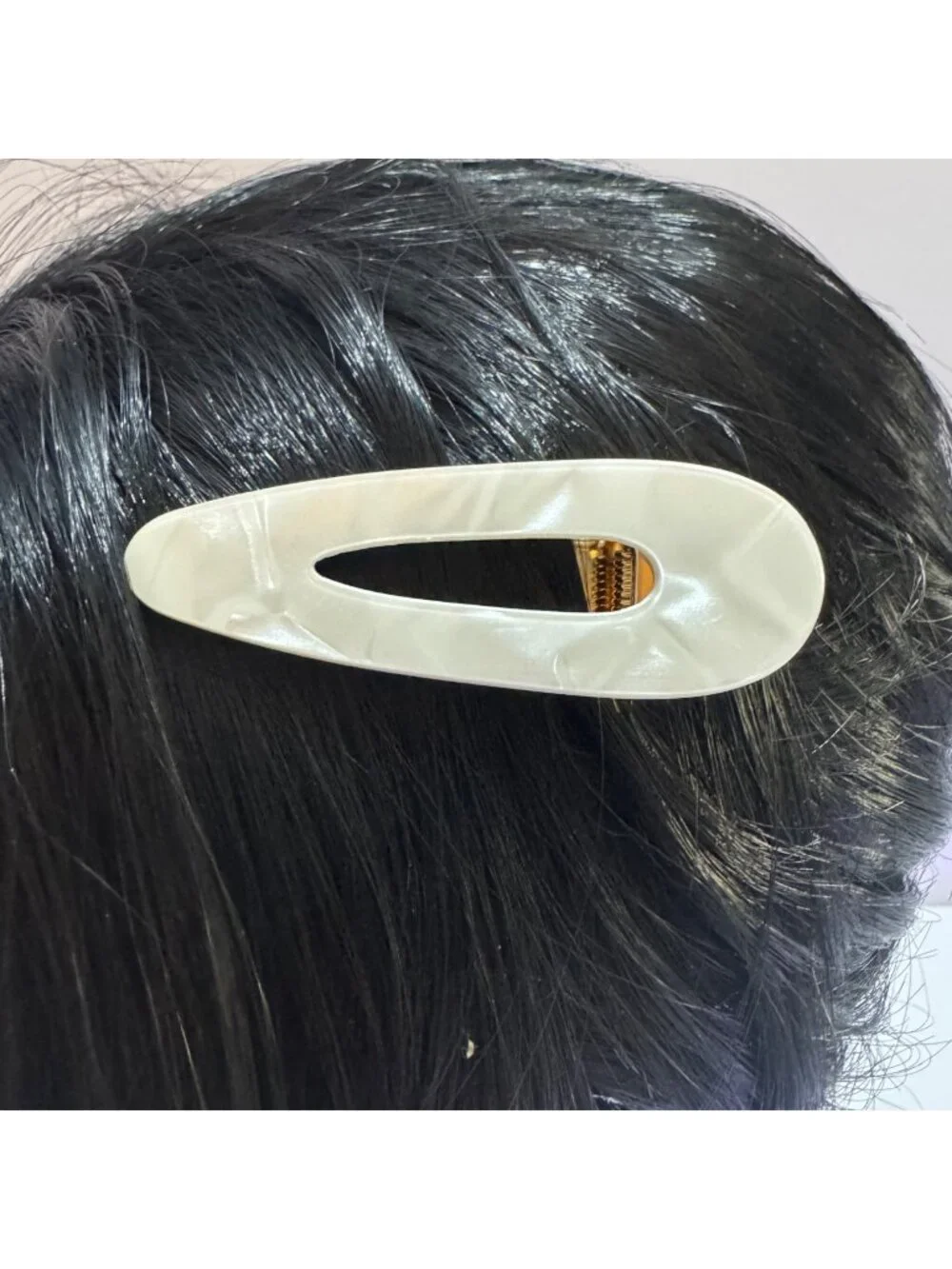 Pearlescent Hair Clip Gold Metal Snap Barrette Elegant Oval Design